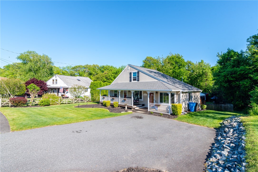 62 Hornbeam Drive Cranston, RI 02921 - Photo 3 of 50