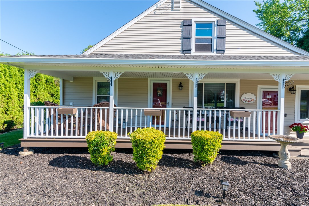 62 Hornbeam Drive Cranston, RI 02921 - Photo 4 of 50