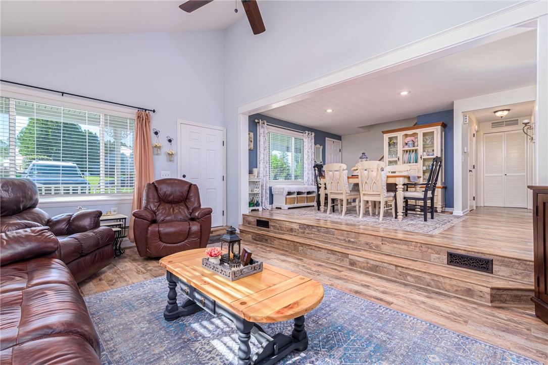 62 Hornbeam Drive Cranston, RI 02921 - Photo 6 of 50