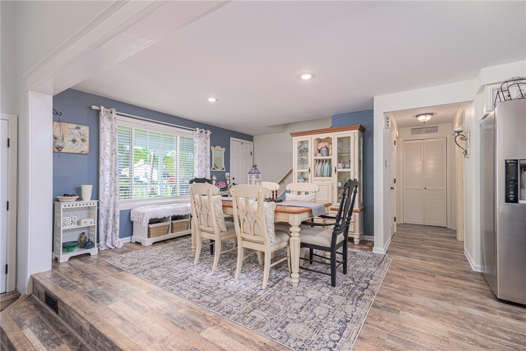 62 Hornbeam Drive Cranston, RI 02921 - Photo 7 of 50