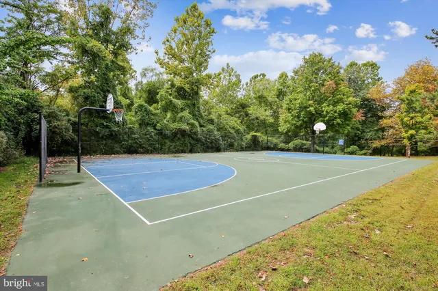 $739,900 | 518 Winding Rose Drive, Rockville, MD 20850