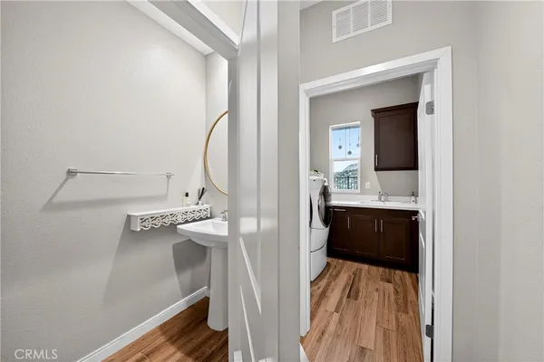 $895,000 | 18743 Alara Lane, Canyon Country, CA 91387