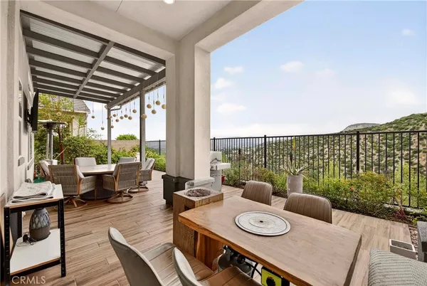 $895,000 | 18743 Alara Lane, Canyon Country, CA 91387