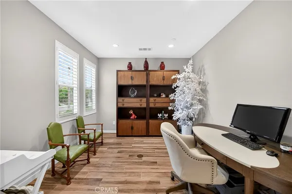 $895,000 | 18743 Alara Lane, Canyon Country, CA 91387