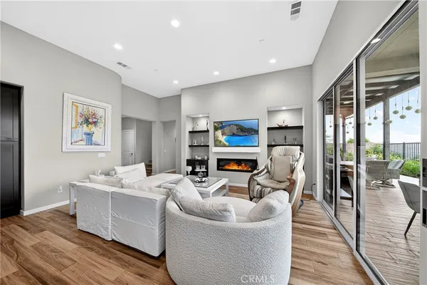 $895,000 | 18743 Alara Lane, Canyon Country, CA 91387