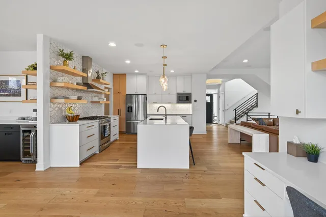 $1,499,000 | 26390 Alexander Lane, Shorewood, MN 55331