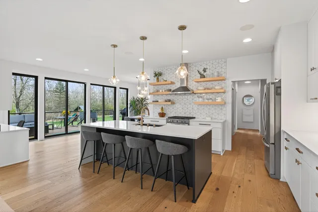 $1,499,000 | 26390 Alexander Lane, Shorewood, MN 55331