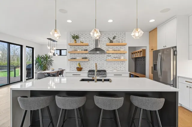 $1,499,000 | 26390 Alexander Lane, Shorewood, MN 55331