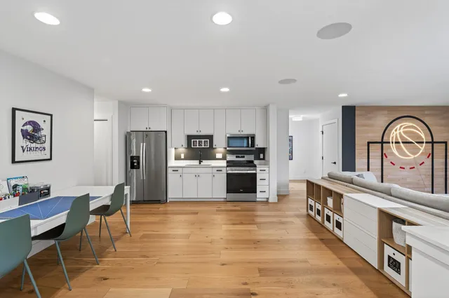 $1,499,000 | 26390 Alexander Lane, Shorewood, MN 55331