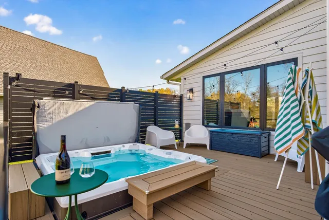 $1,499,000 | 26390 Alexander Lane, Shorewood, MN 55331