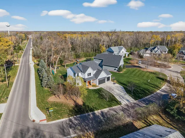 $1,499,000 | 26390 Alexander Lane, Shorewood, MN 55331