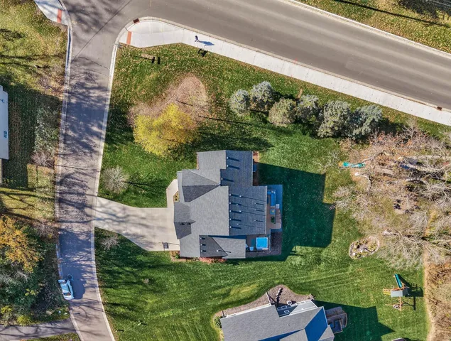 $1,499,000 | 26390 Alexander Lane, Shorewood, MN 55331