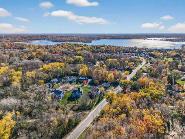 $1,499,000 | 26390 Alexander Lane, Shorewood, MN 55331
