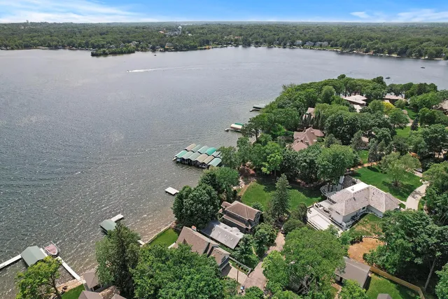 $1,499,000 | 26390 Alexander Lane, Shorewood, MN 55331