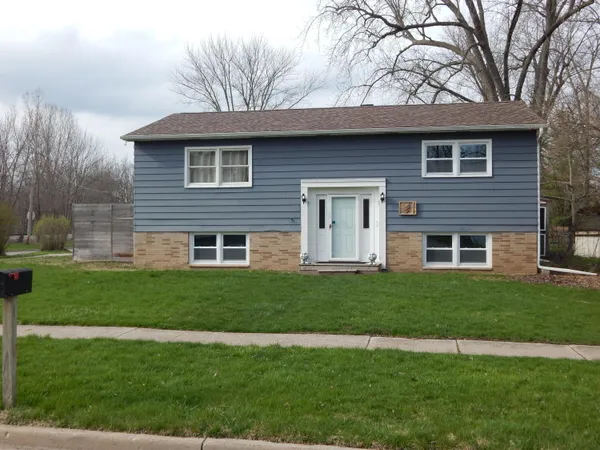 $315,000 | 277 Grove Street, Sparta, MI 49345