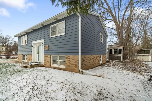 $325,000 | 277 Grove Street, Sparta, MI 49345