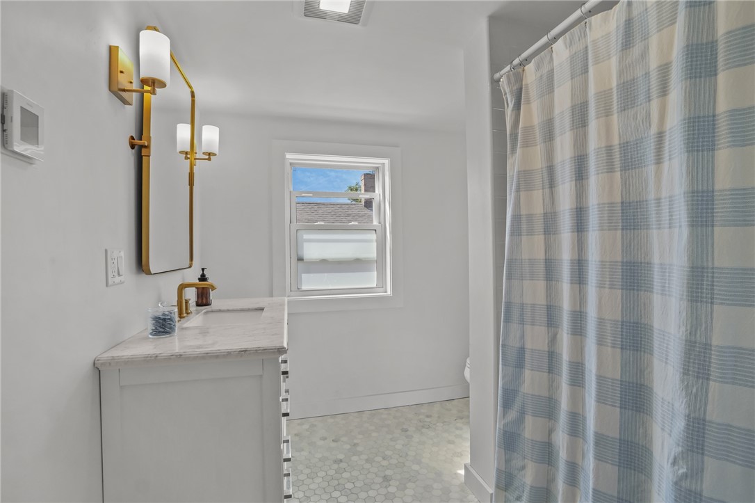 2 Channing Place Newport, RI 02840 - Photo 44 of 48