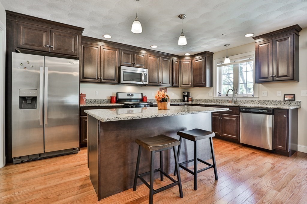4 Freedom Way, Unit 4 Merrimac, MA 01860 - Photo 6 of 36 Gallery Image 6