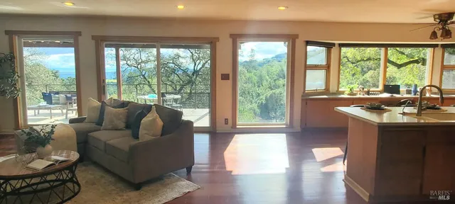 $2,295,000 | 3778 Burke Place, Sonoma, CA 95476