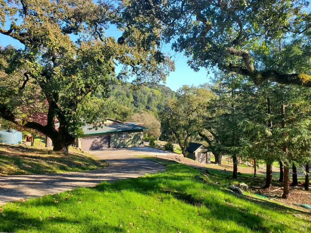 $2,295,000 | 3778 Burke Place, Sonoma, CA 95476