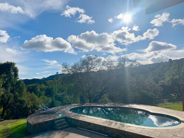 $2,295,000 | 3778 Burke Place, Sonoma, CA 95476