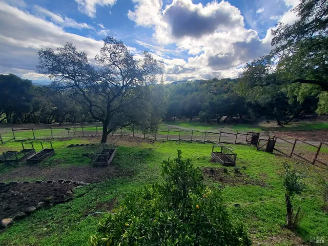 $2,295,000 | 3778 Burke Place, Sonoma, CA 95476