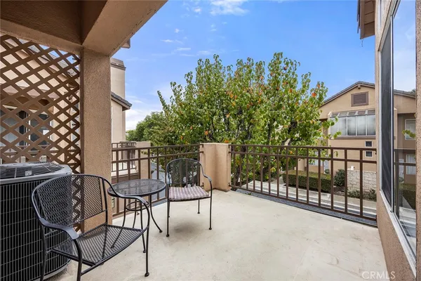 $3,100 | 932 South Country Glen Way, Anaheim Hills, CA 92808