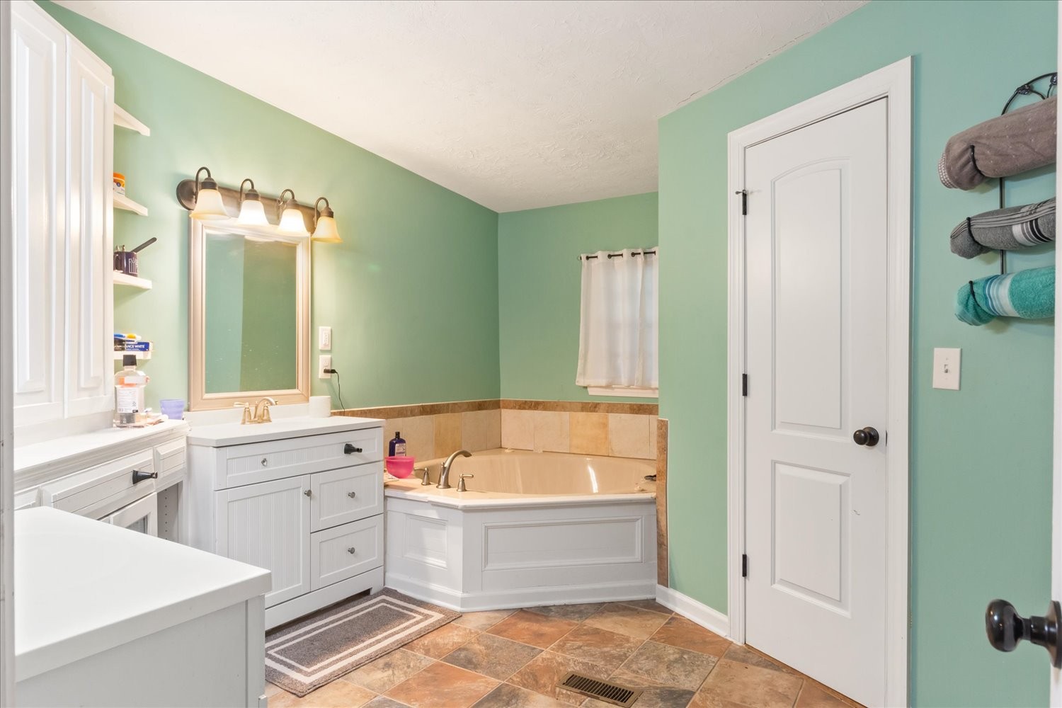 570 Coop Road Bell Buckle, TN 37020 - Photo 15 of 49