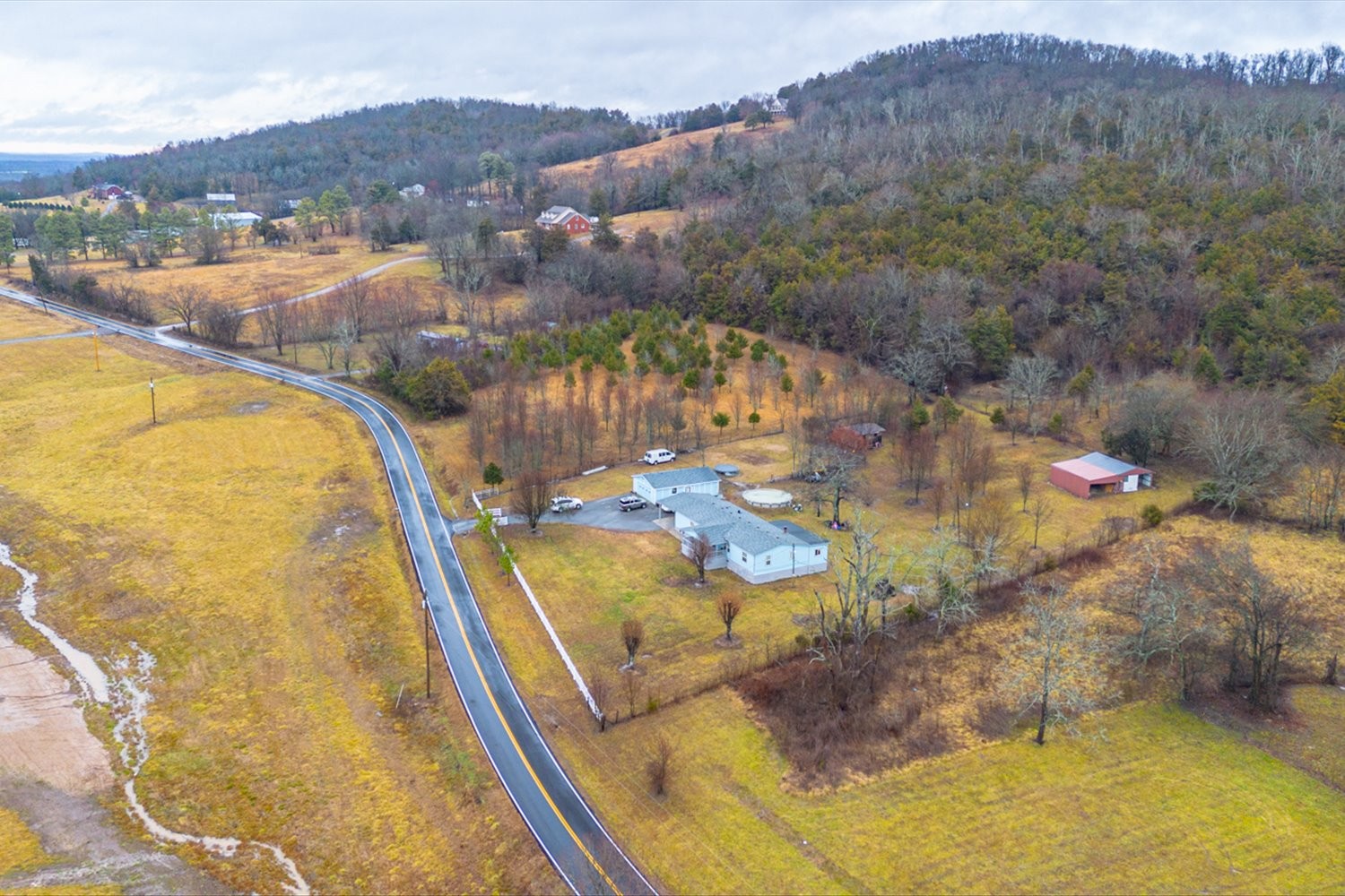 570 Coop Road Bell Buckle, TN 37020 - Photo 39 of 49