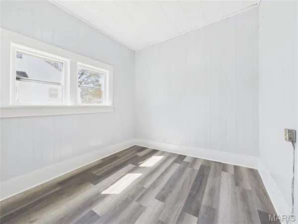 $225,000 | 3 South Hickory Street, Dexter, MO 63841