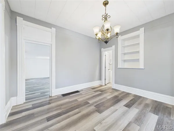 $225,000 | 3 South Hickory Street, Dexter, MO 63841