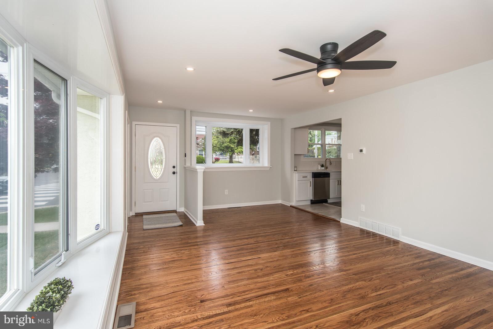 7901 Verree Road Philadelphia, PA 19111 - Photo 9 of 60 Gallery Image 9