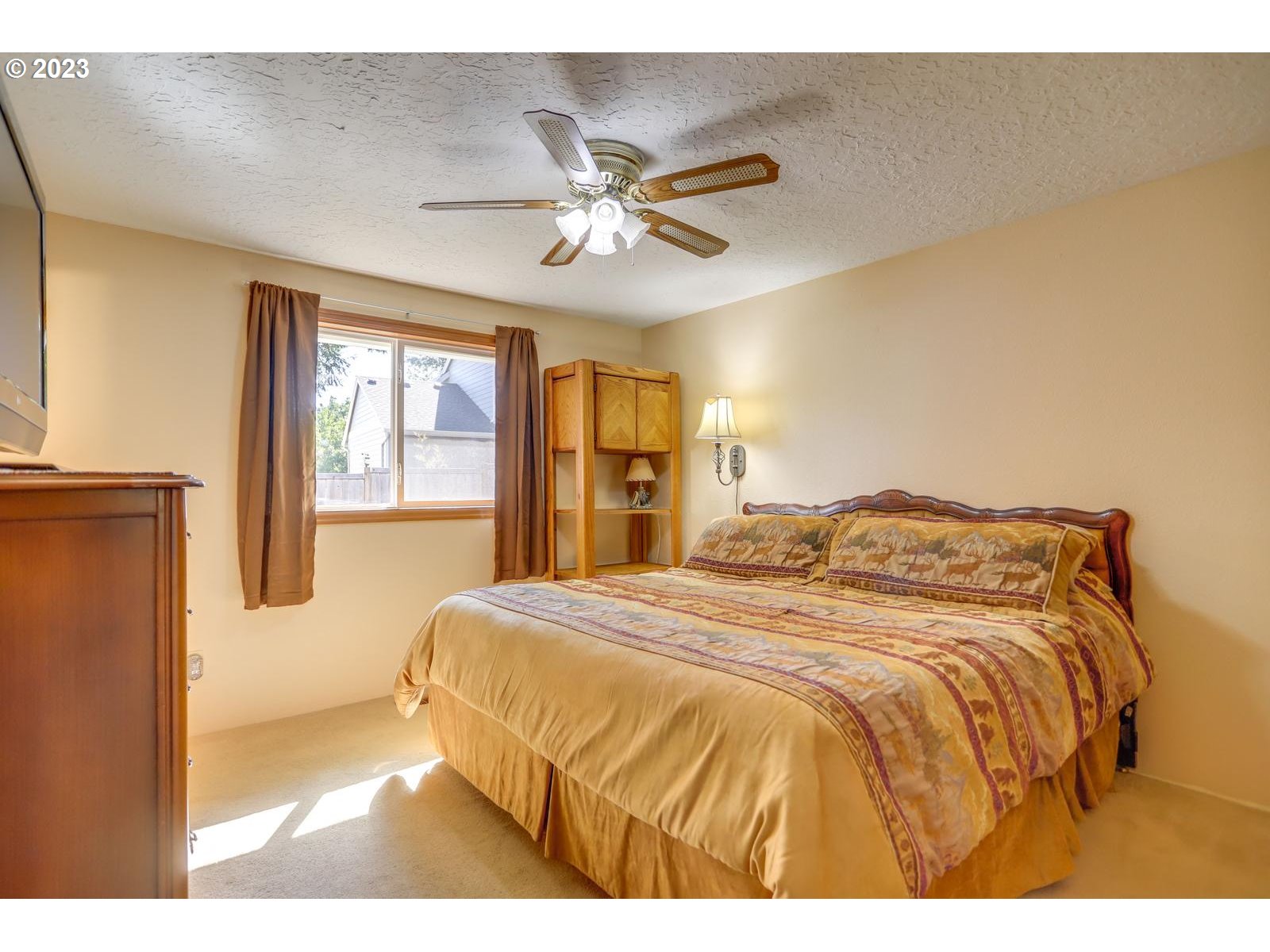 1530 Northeast Centurion Place Gresham, OR 97030 - Photo 13 of 45