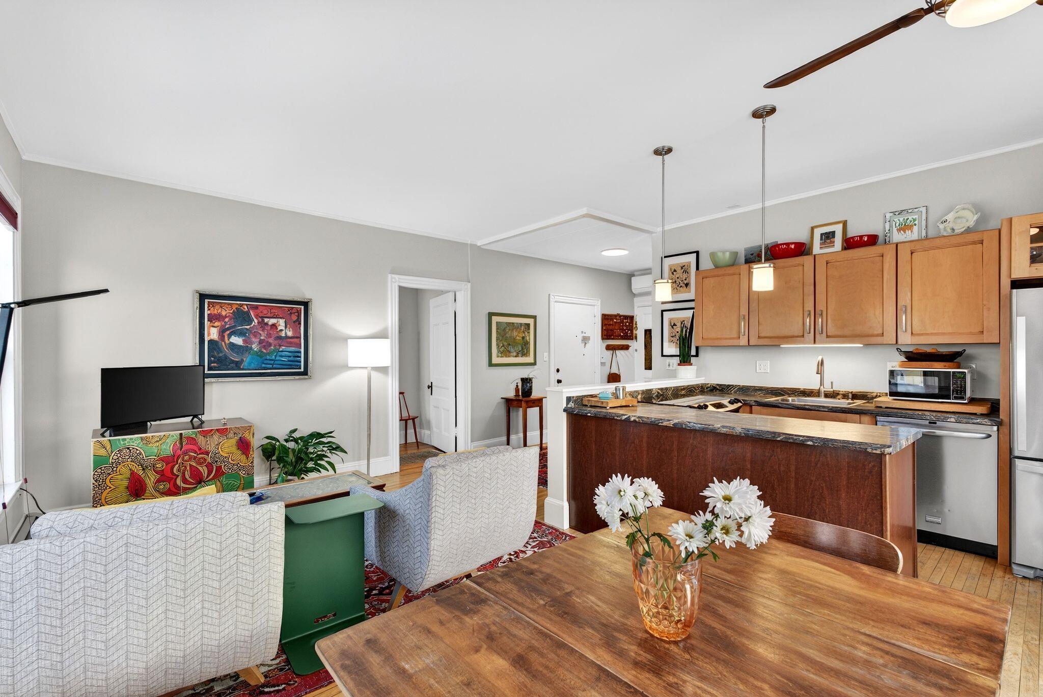 166 Pleasant Avenue, Unit 3 Portland, ME 04103 - Photo 14 of 34 22_DSC05953