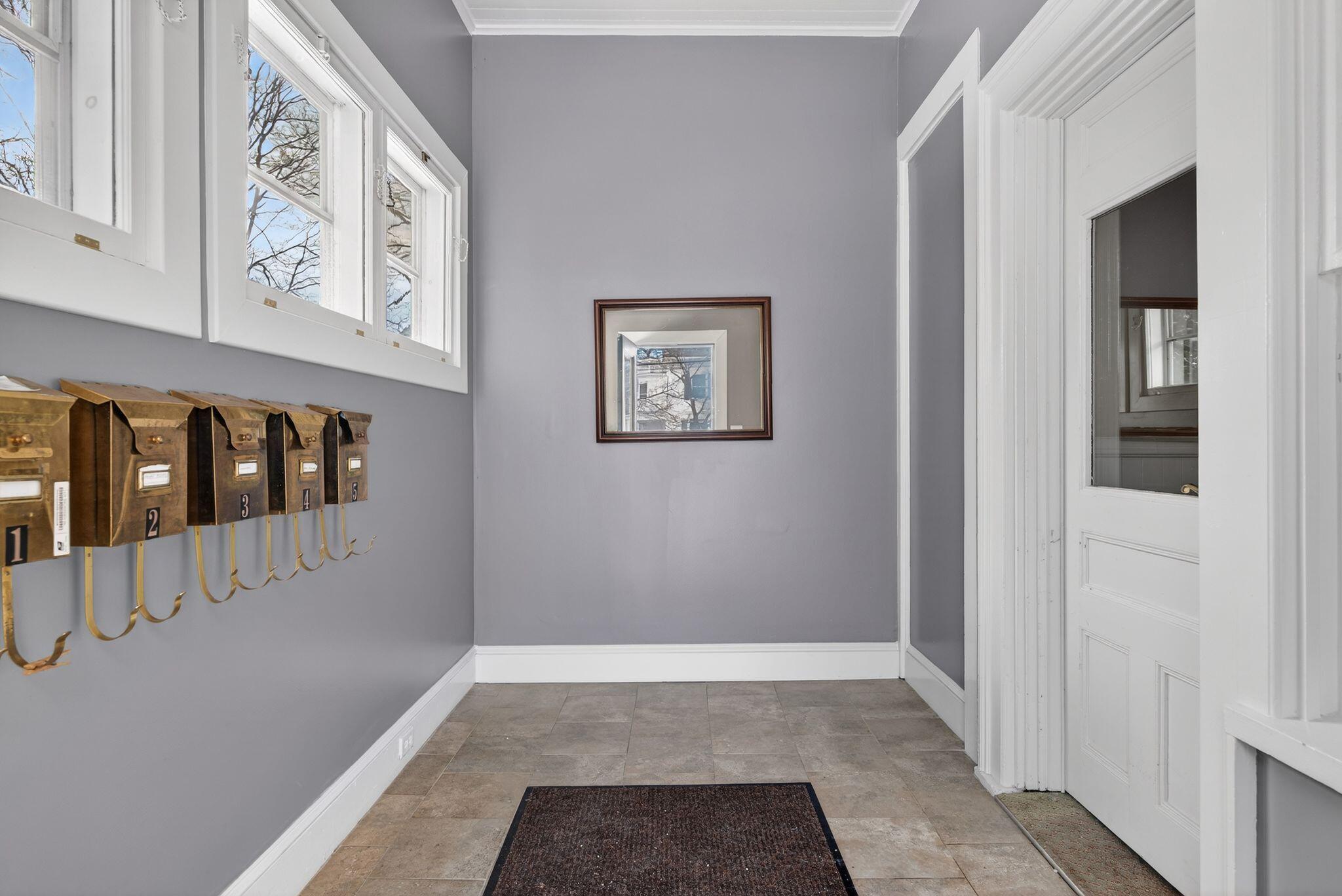 166 Pleasant Avenue, Unit 3 Portland, ME 04103 - Photo 26 of 34 34_DSC06018