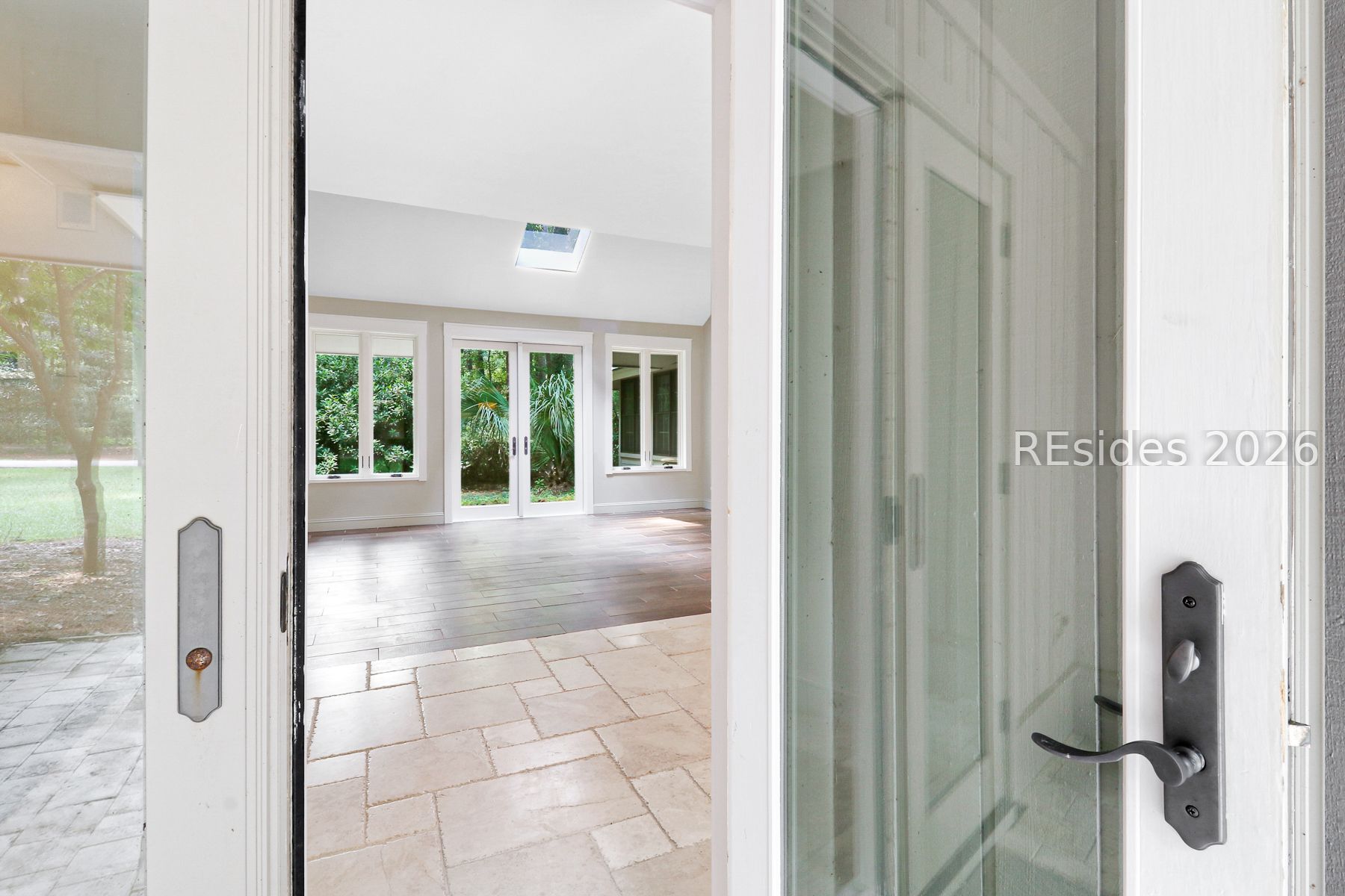3 Deerfield Road Hilton Head Island, SC 29926 - Photo 2 of 43