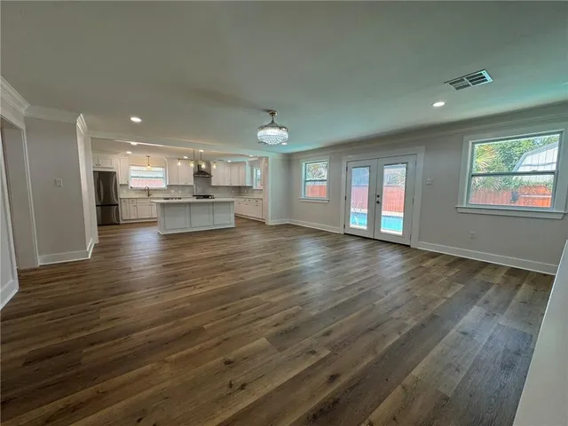 $3,500 | 5100 Haring Court, Metairie, LA 70006