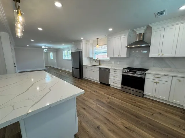 $3,500 | 5100 Haring Court, Metairie, LA 70006