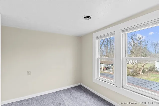 $164,900 | 138 Blunt Avenue, Austin, IN 47102