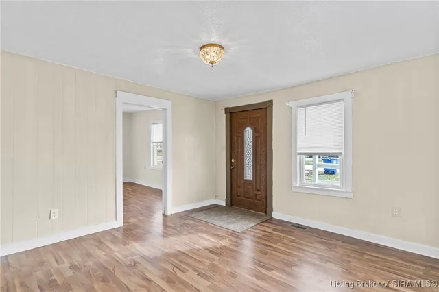 $164,900 | 138 Blunt Avenue, Austin, IN 47102