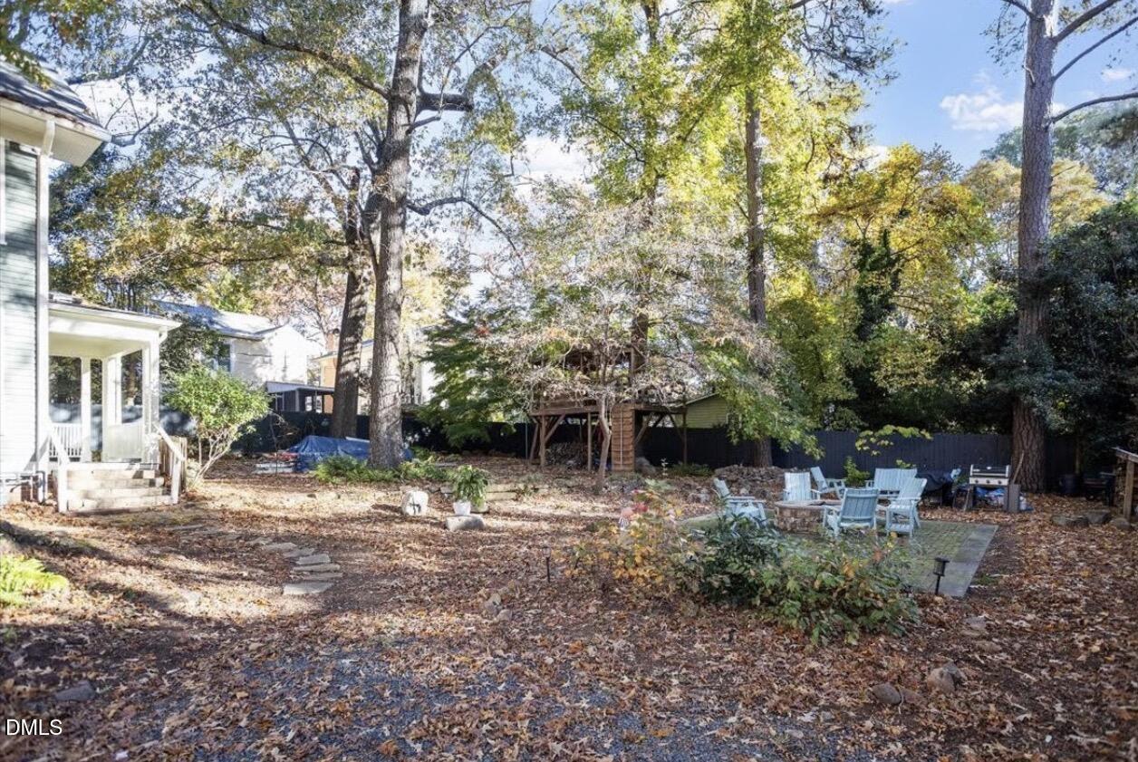 405 Ransom Street Chapel Hill, NC 27516 - Photo 9 of 12