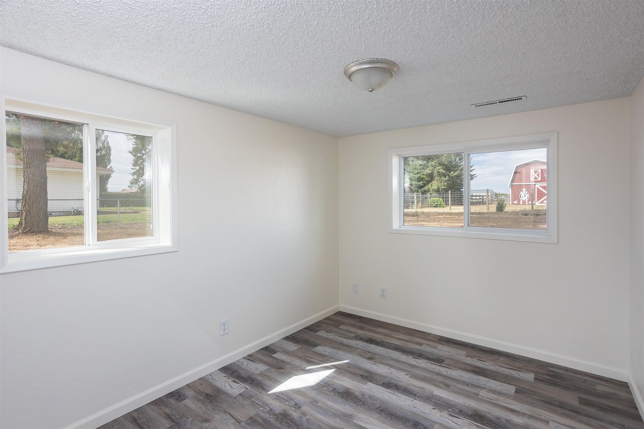 5511 North Arden Road Otis Orchards, WA 99027 - Photo 23 of 39 Gallery Image 23