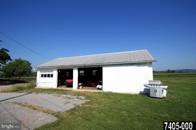 5150 Biesecker Road Dover, PA 17315 - Photo 7 of 11 Gallery Image 7