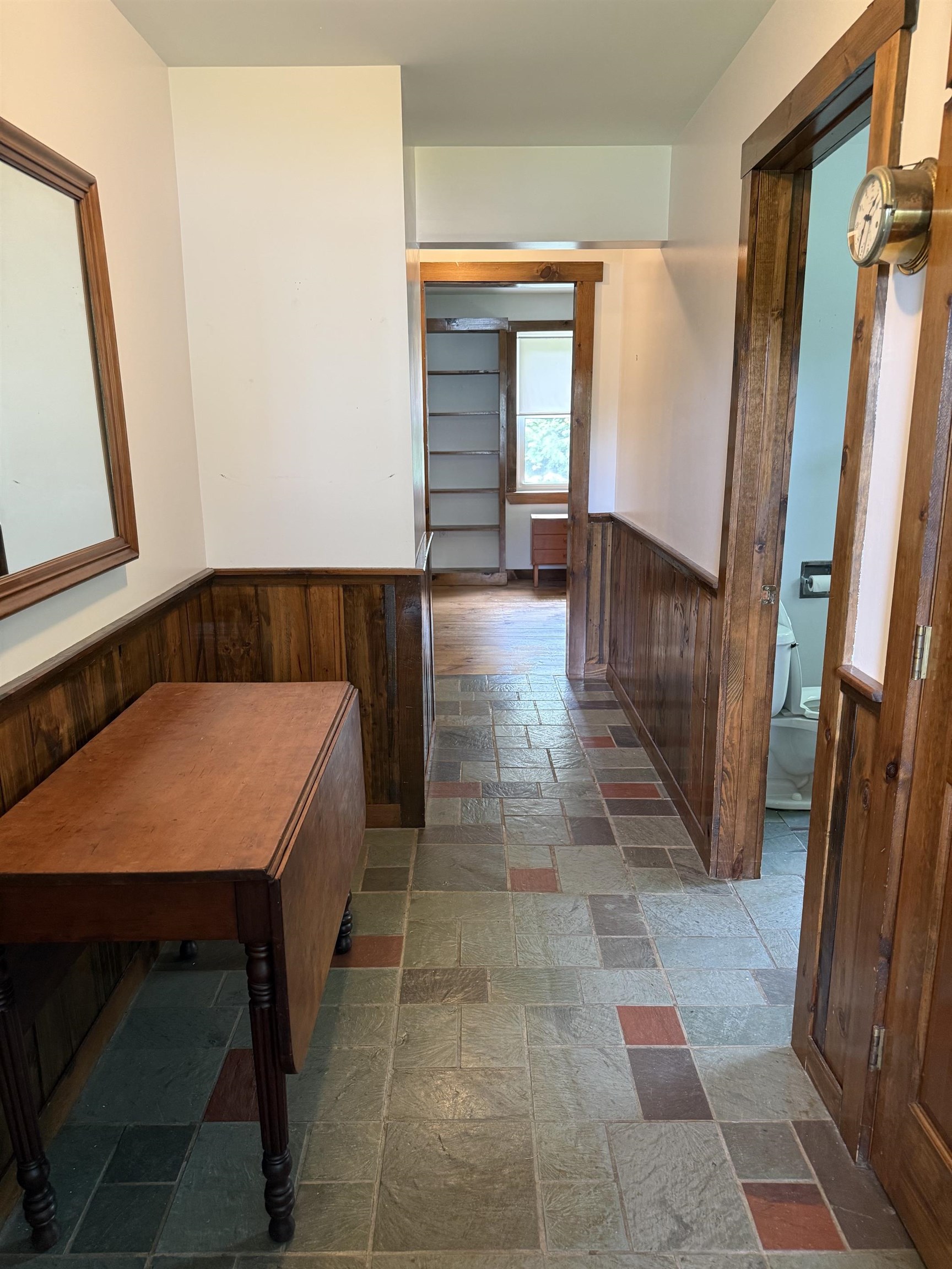 531 Highway 12 Hartland, VT 05048 - Photo 3 of 24