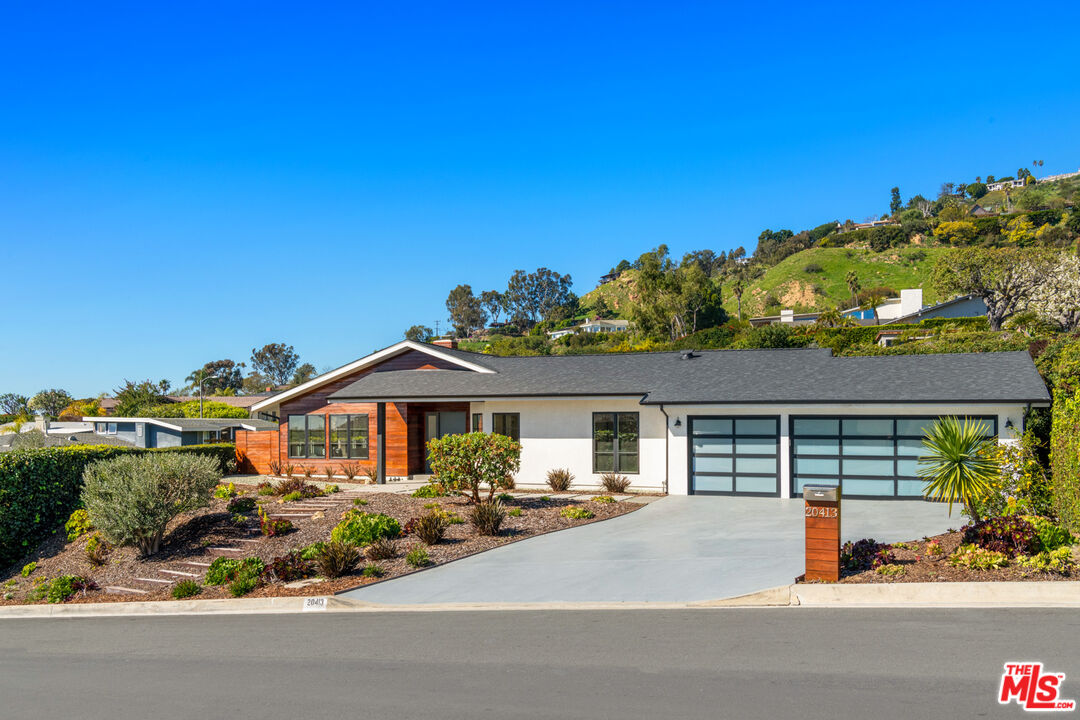 20413 Roca Chica Drive Malibu, CA 90265 - Photo 27 of 27