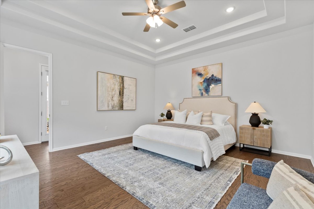 271 Eclipse Drive Austin, TX 78737 - Photo 13 of 39 Primary Bedroom