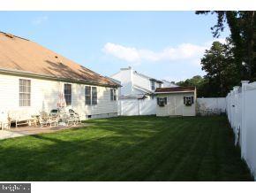 74 Timberline Road Bayville, NJ 08721 - Photo 3 of 12 Gallery Image 3