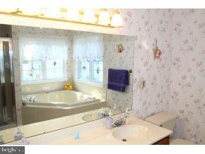 74 Timberline Road Bayville, NJ 08721 - Photo 9 of 12 Gallery Image 9