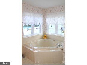 74 Timberline Road Bayville, NJ 08721 - Photo 10 of 12 Gallery Image 10