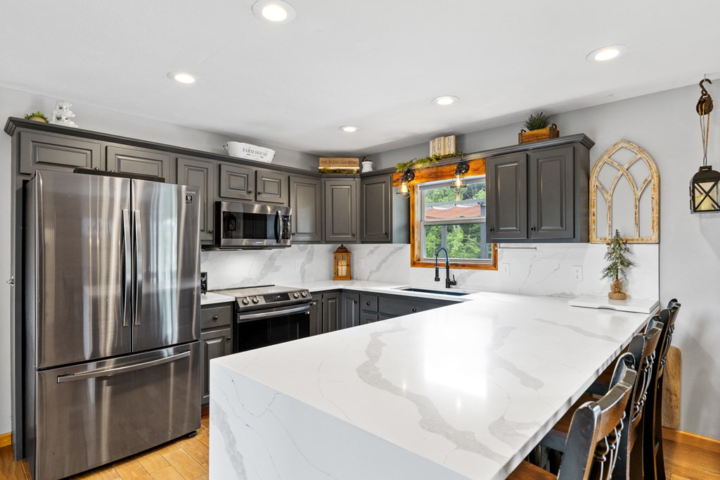 104 Red Twig Road Blairsville, GA 30512 - Photo 11 of 60 Gallery Image 11
